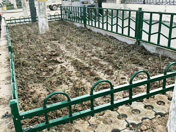 草坪護欄