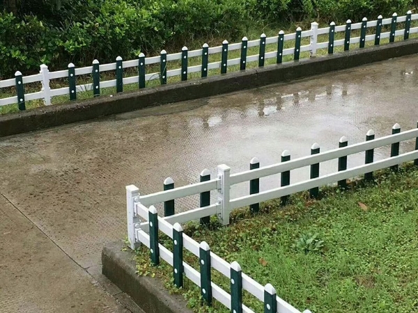 草坪護欄